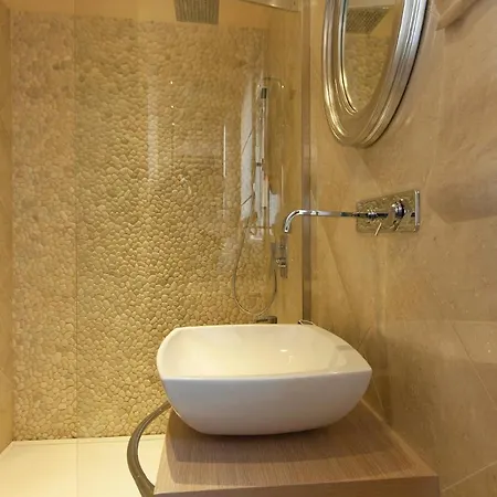 Lovely In Vabriga With Kitchen Hébergement de vacances