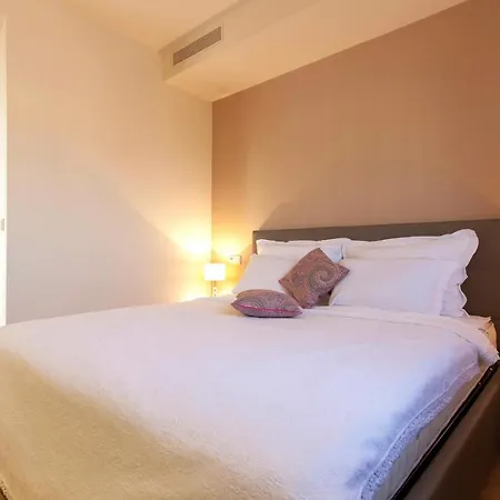 Lovely In Vabriga With Kitchen Hébergement de vacances
